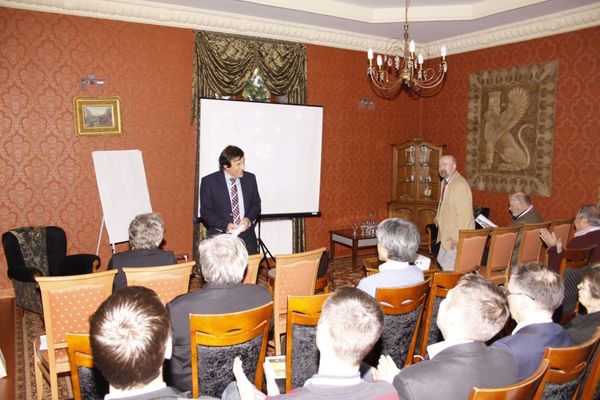 3rd Symposium on Weak Molecular Interactions_3