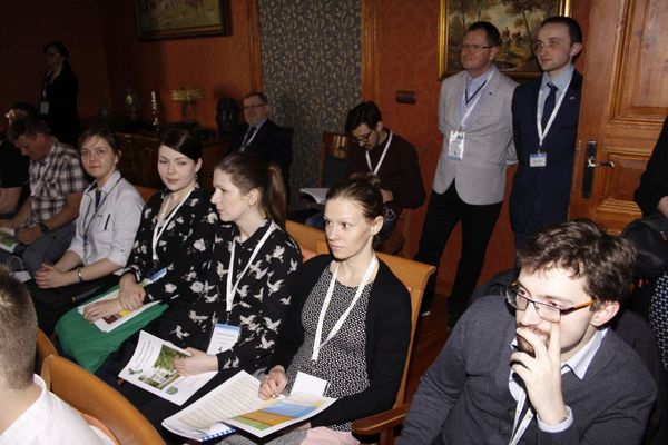 3rd Symposium on Weak Molecular Interactions_4